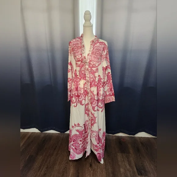 NWOT Ador hot pink and cream paisley button up long sleeved dress - Picture 1 of 6
